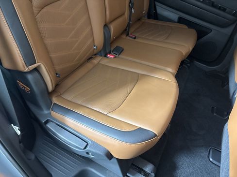 Used 2025 Nissan Pathfinder Platinum w/ Cargo Package FWD image 34
