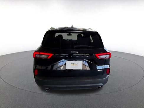 Used 2025 Ford Escape ST-Line image 17