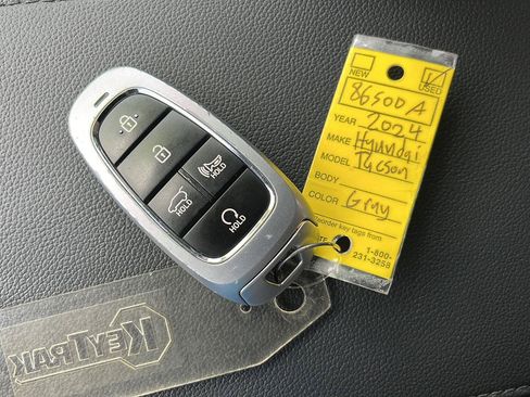 Used 2024 Hyundai Tucson SEL AWD/4WD image 34