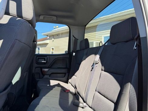 Used 2019 GMC Sierra 1500 SLE w/ SLE Value Package image 11