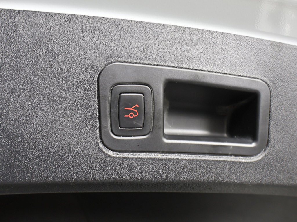 Used 2019 Tesla Model S Performance AWD/4WD image 20