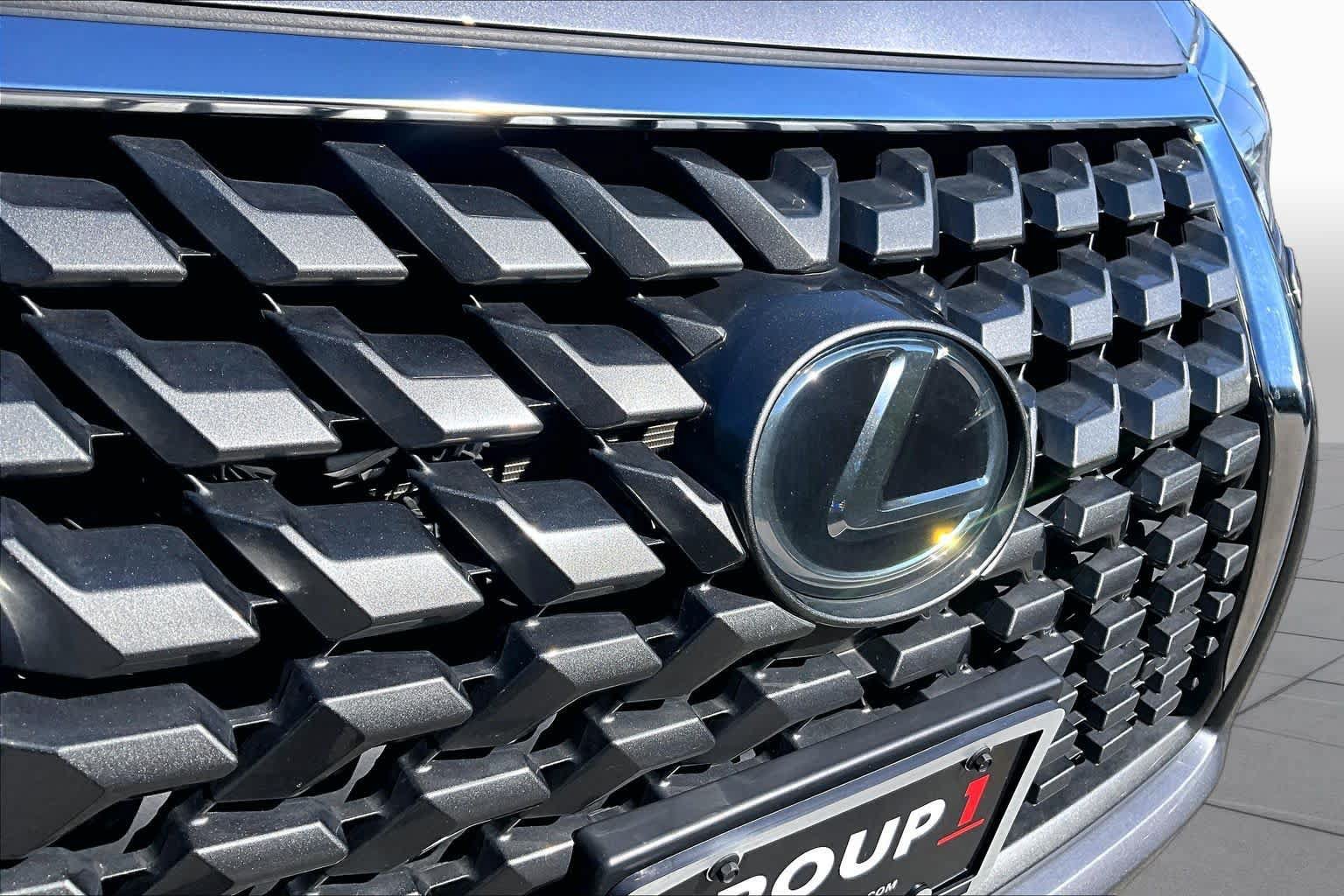 Used 2023 Lexus GX 460 Premium w/ Premium Package AWD/4WD image 28