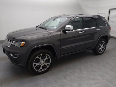 Used 2019 Jeep Grand Cherokee Overland AWD/4WD image 2