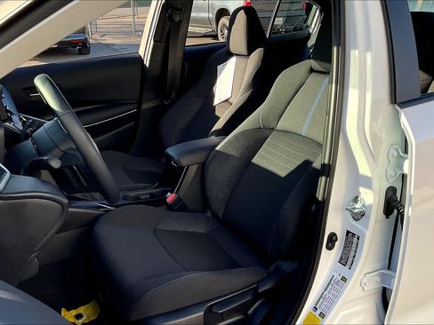 Used 2022 Toyota Corolla SE FWD image 8
