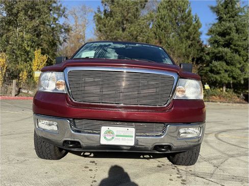 Used 2004 Ford F150 XLT image 4