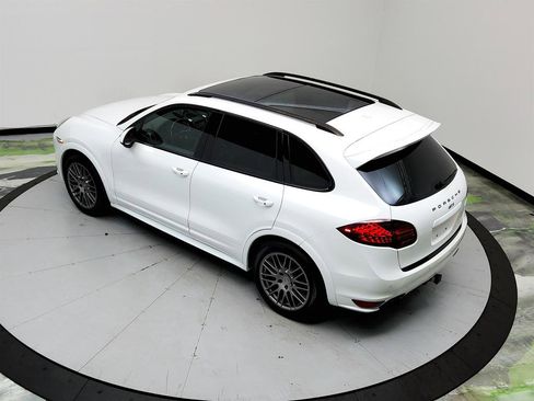 Used 2013 Porsche Cayenne GTS AWD/4WD image 36