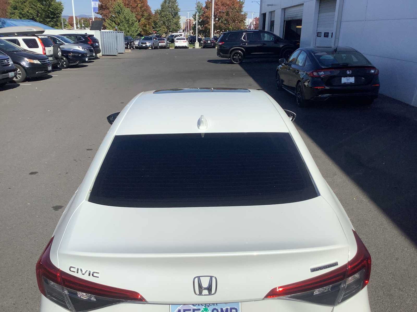 Used 2023 Honda Civic Touring image 5