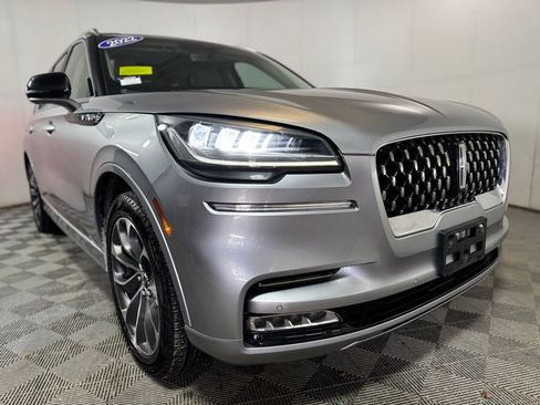 Used 2022 Lincoln Aviator Grand Touring w/ Elements Package Plus image 11