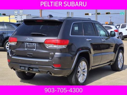 Used 2018 Jeep Grand Cherokee Overland w/ Jeep Active Safety Group image 8