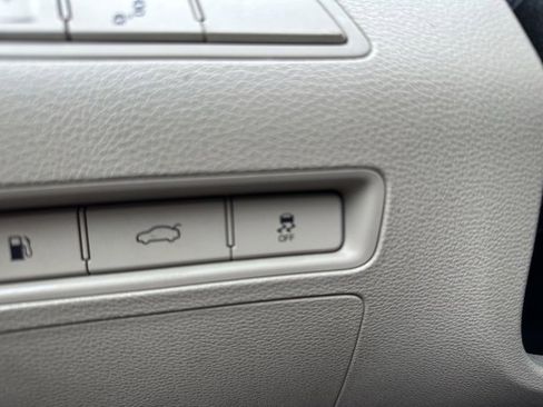 Used 2015 Hyundai Sonata ECO w/ Option Group 08 image 39