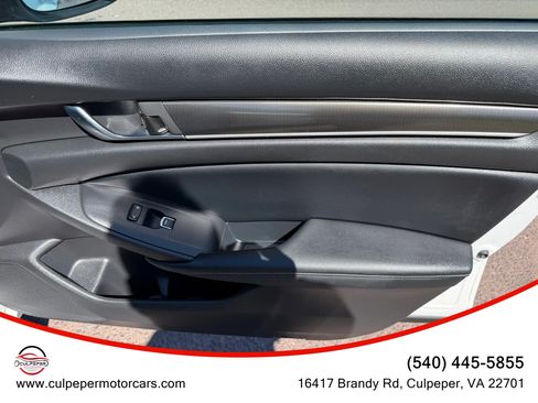 Used 2018 Honda Accord Sport image 16