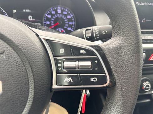 Used 2023 Kia Forte LXS FWD image 29