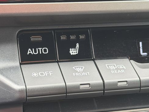 Used 2026 Toyota Camry SE w/ Multimedia Upgrade Package FWD image 28