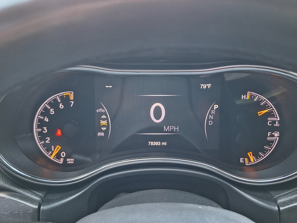 Used 2018 Jeep Grand Cherokee Limited AWD/4WD image 18