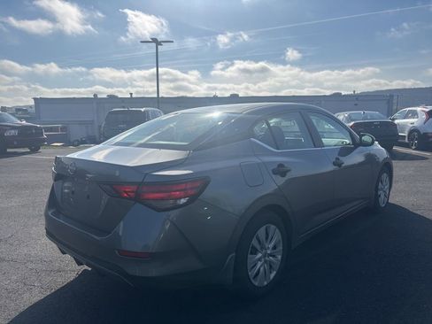 Used 2024 Nissan Sentra S image 2