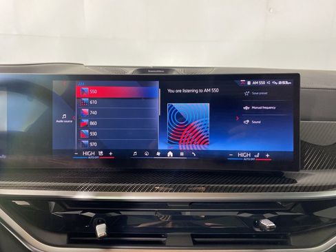 Certified 2025 BMW X7 M60i AWD/4WD image 21