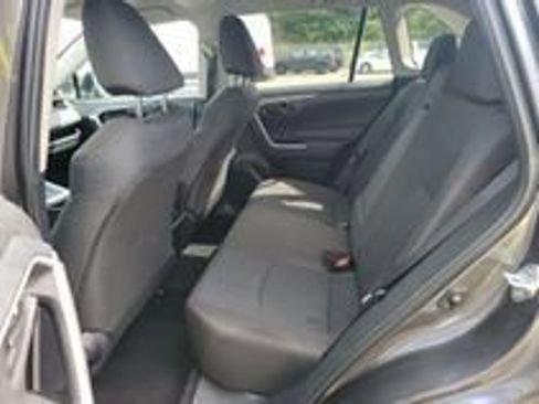 Used 2025 Toyota RAV4 LE AWD/4WD image 18