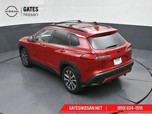 Used 2022 Toyota Corolla Cross XLE w/ Convenience Package image 65