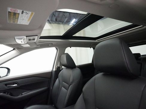 Certified 2023 Nissan Rogue SV w/ SV Premium B Package image 32