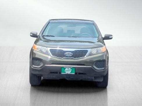 Used 2012 Kia Sorento FWD image 2