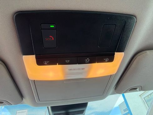 Used 2025 Nissan Altima 2.5 SV FWD image 23