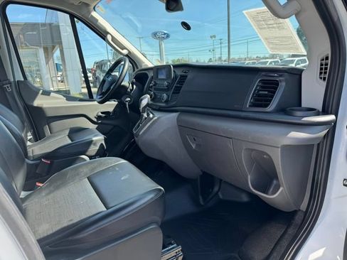 Used 2023 Ford Transit 350 DRW RWD image 20