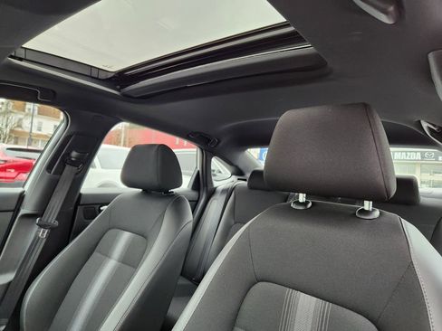 Used 2025 Honda Civic Sport image 12