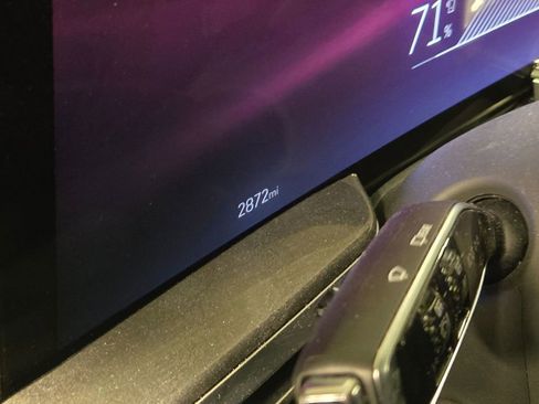 Used 2025 Cadillac Escalade IQ Sport 2 image 8