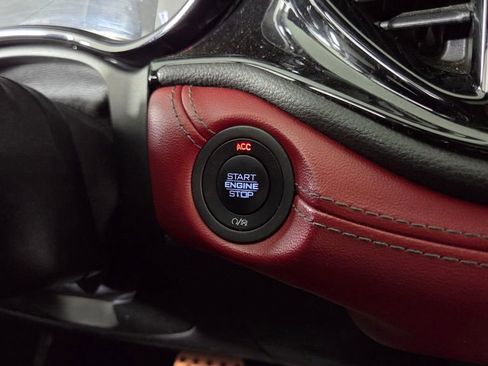 Used 2022 Dodge Durango R/T w/ Blacktop Package AWD/4WD image 23