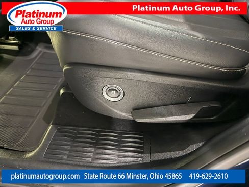 Used 2021 Genesis GV80 3.5T AWD/4WD image 32