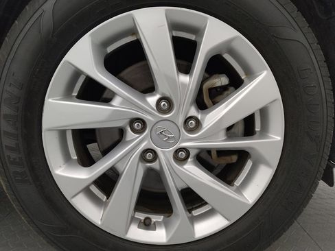 Used 2020 Hyundai Tucson SE image 31