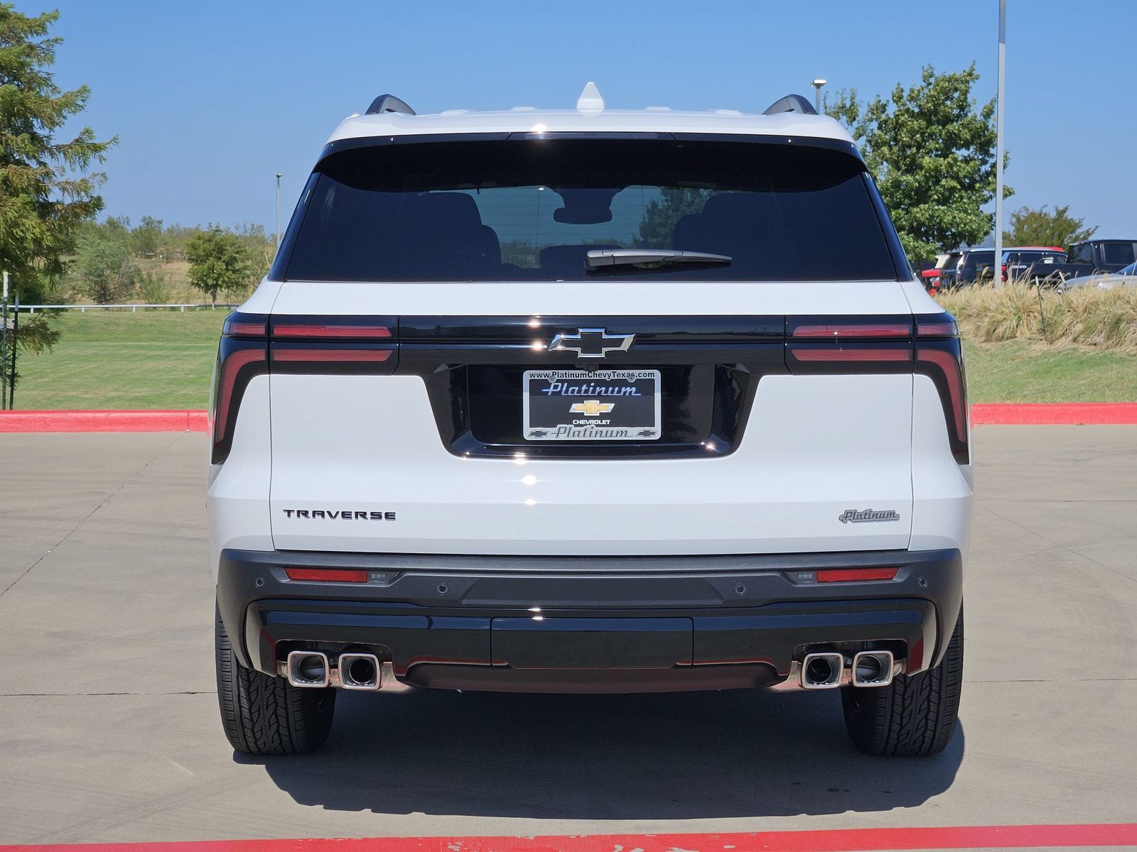 New 2027 Chevrolet Traverse LT w/ Midnight/Sport Edition FWD image 8