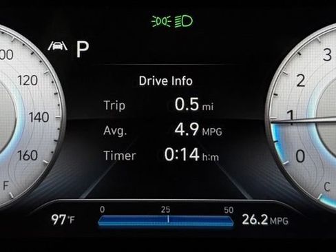 Certified 2023 Hyundai Elantra SEL w/ Convenience Package FWD image 17