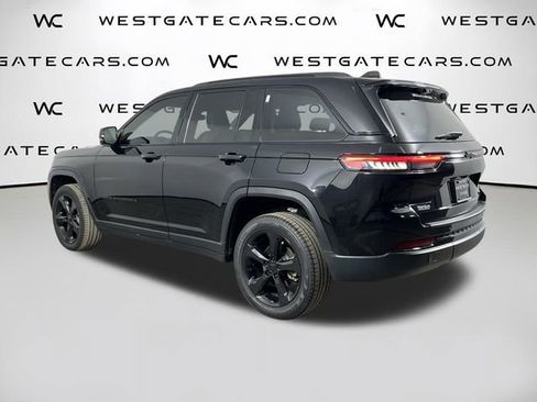 Used 2023 Jeep Grand Cherokee Limited w/ Luxury Tech Group II image 48