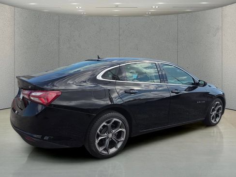 Used 2021 Chevrolet Malibu LT FWD image 5