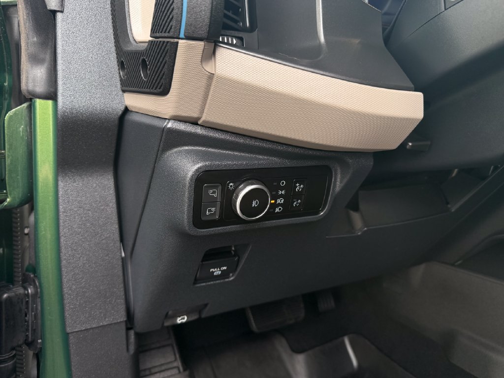 Used 2023 Ford Bronco Wildtrak AWD/4WD image 31