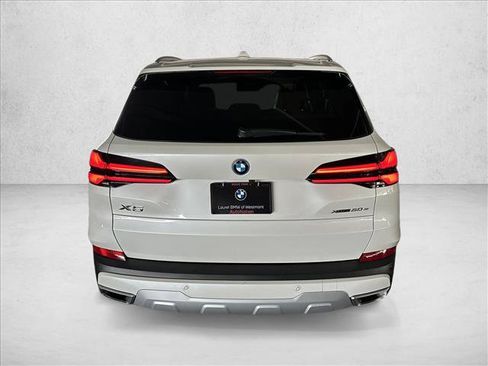Used 2026 BMW X5 xDrive50e AWD/4WD image 6