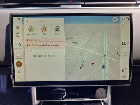 New 2026 Land Rover Range Rover Long Wheelbase Autobiography image 21