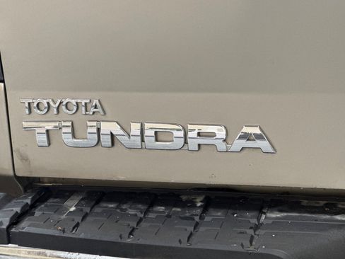 Used 2007 Toyota Tundra SR5 w/ Preferred Accessory Pkg RWD image 46