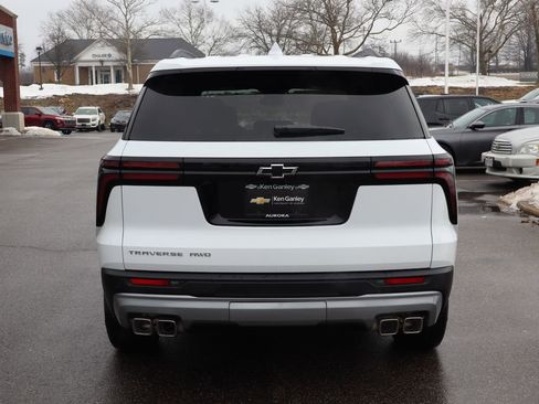 New 2026 Chevrolet Traverse LT w/ Sun and Wheel Package image 31