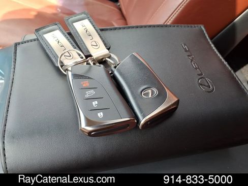 Certified 2020 Lexus LX 570 4WD w/ Luxury Package image 24