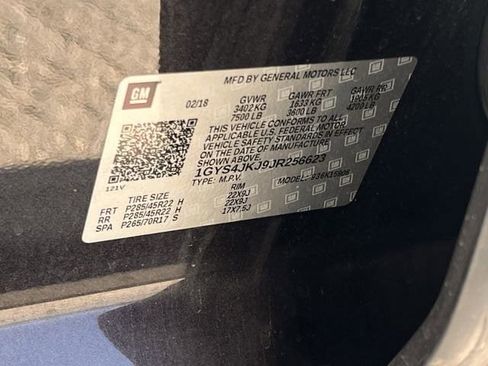 Used 2018 Cadillac Escalade ESV Premium Luxury image 31