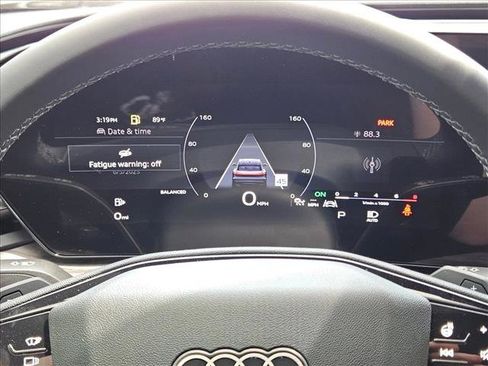 Used 2025 Audi Q5 Premium Plus w/ Premium Plus image 11