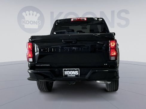 Used 2024 Chevrolet Colorado LT w/ LPO, Dark Essentials Package image 15