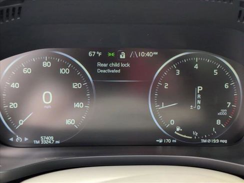 Used 2019 Volvo XC60 T5 Inscription w/ Protection Package Premier FWD image 11