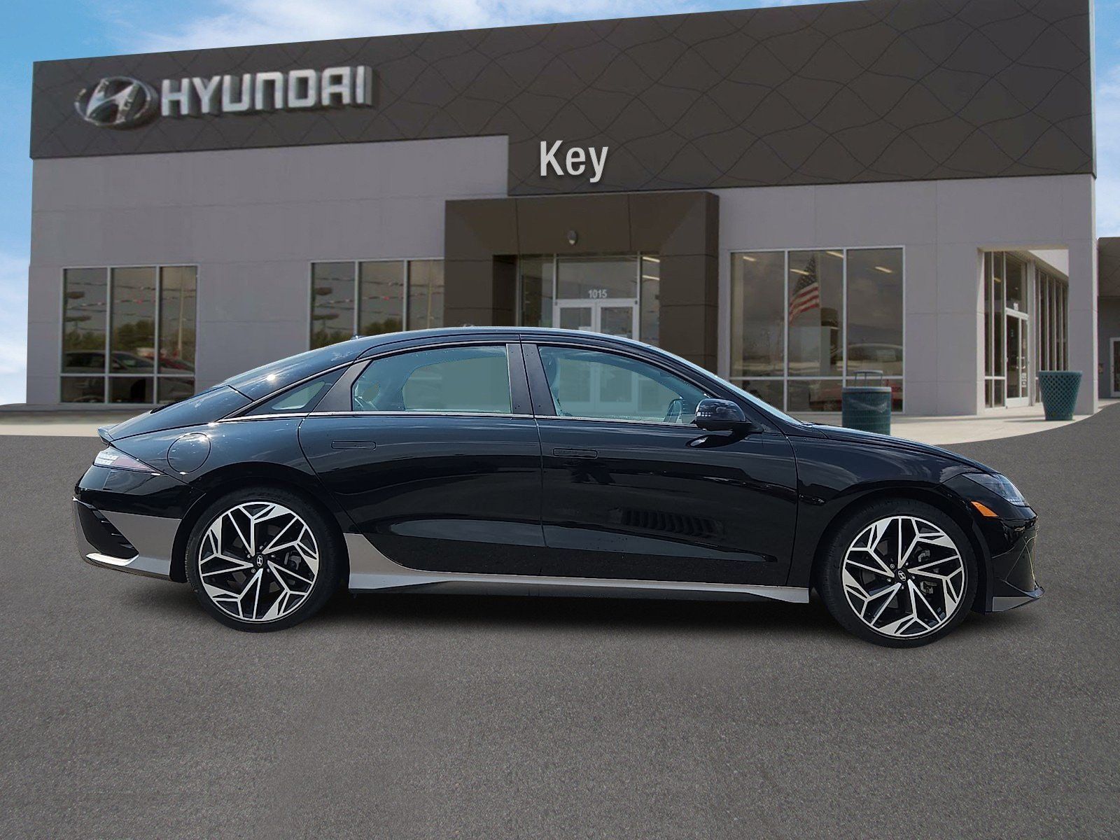 Certified 2023 Hyundai Ioniq 6 SEL w/ Cargo Package AWD/4WD image 2
