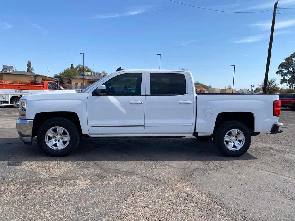 Used 2018 Chevrolet Silverado 1500 LT w/ All Star Edition RWD image 3