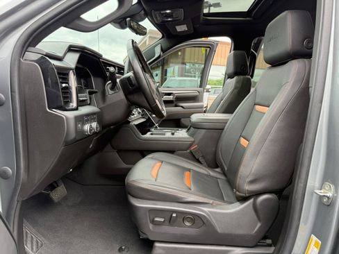 Used 2024 GMC Sierra 2500 AT4 w/ AT4 Premium Plus Package image 10