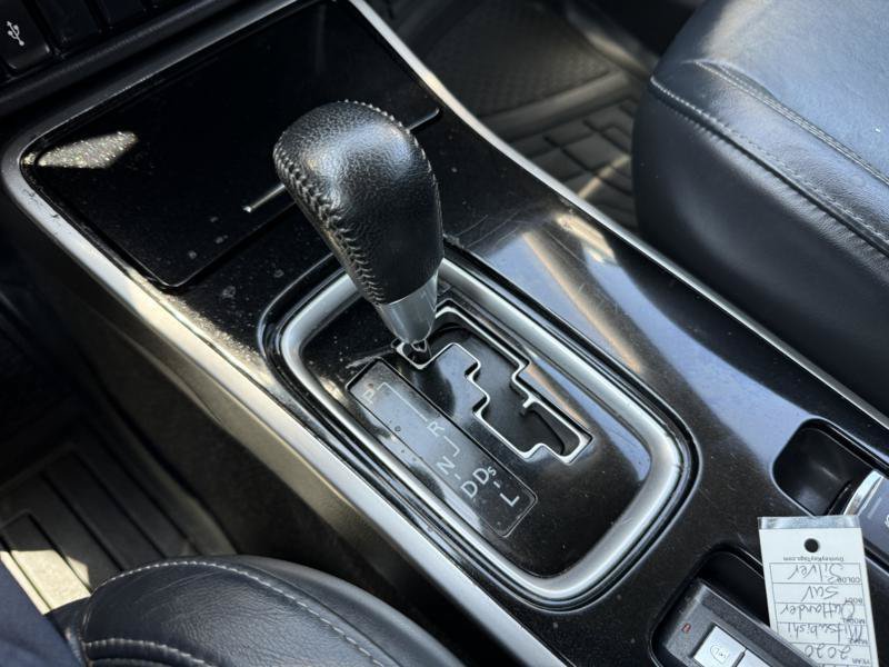 Used 2020 Mitsubishi Outlander SEL FWD image 24