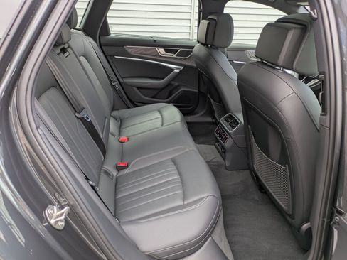 Used 2025 Audi A6 Premium Plus image 31